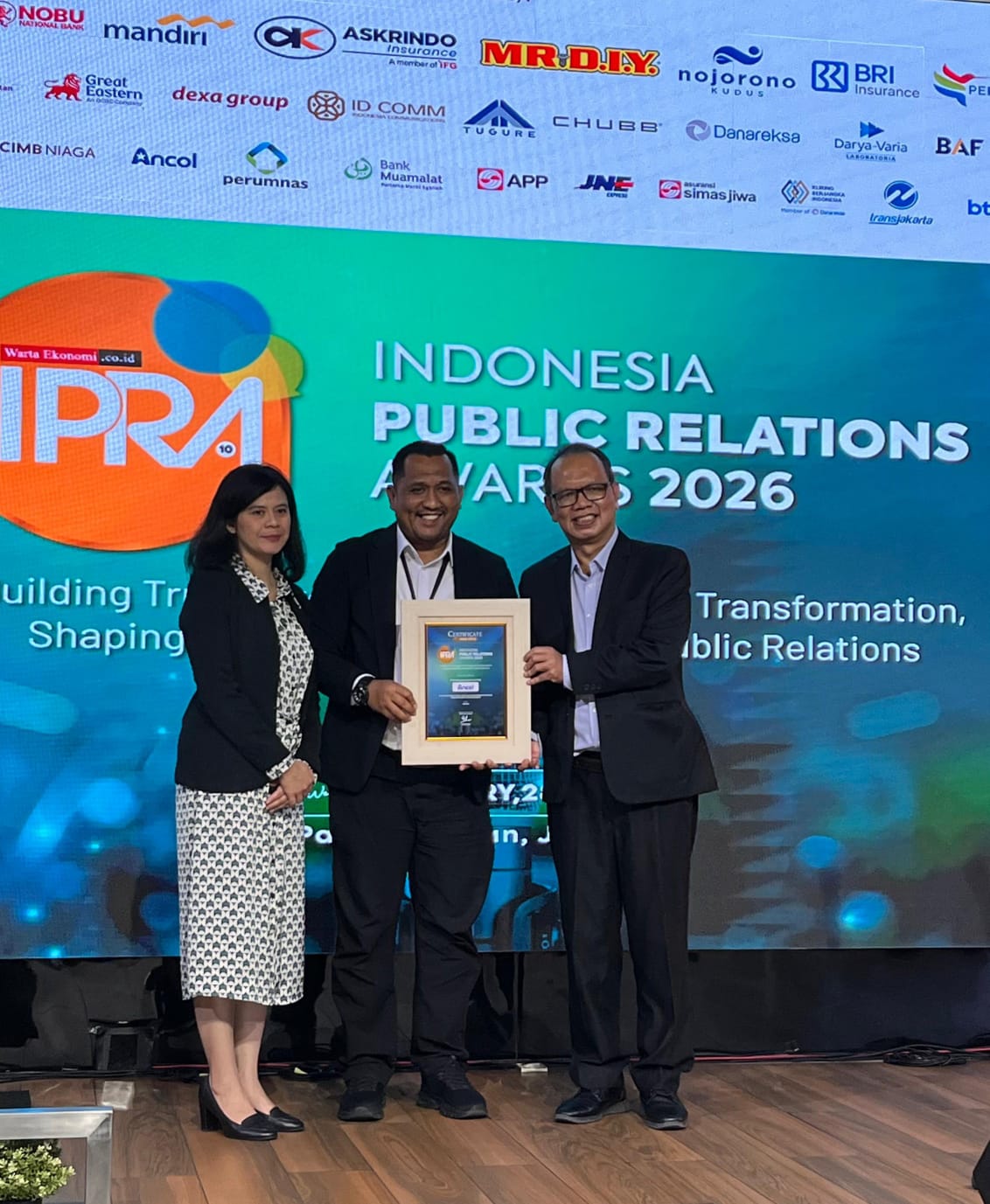 PT Pembangunan Jaya Ancol Tbk menerima Penghargaan Indonesia Public Relations Award 2026 untuk Kategori Tourism
